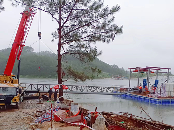 Polymer polyethylene float structure water intake pump ship