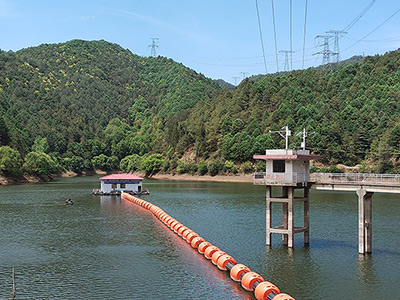 Floating tube water intake pump vessel